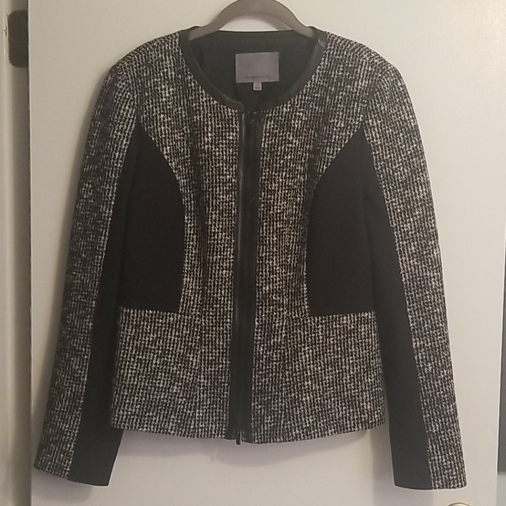 Classic blazer - tweed with leather trim- sz L